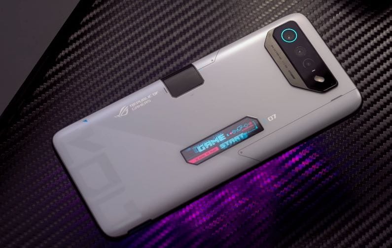 ASUS ROG Phone 7
